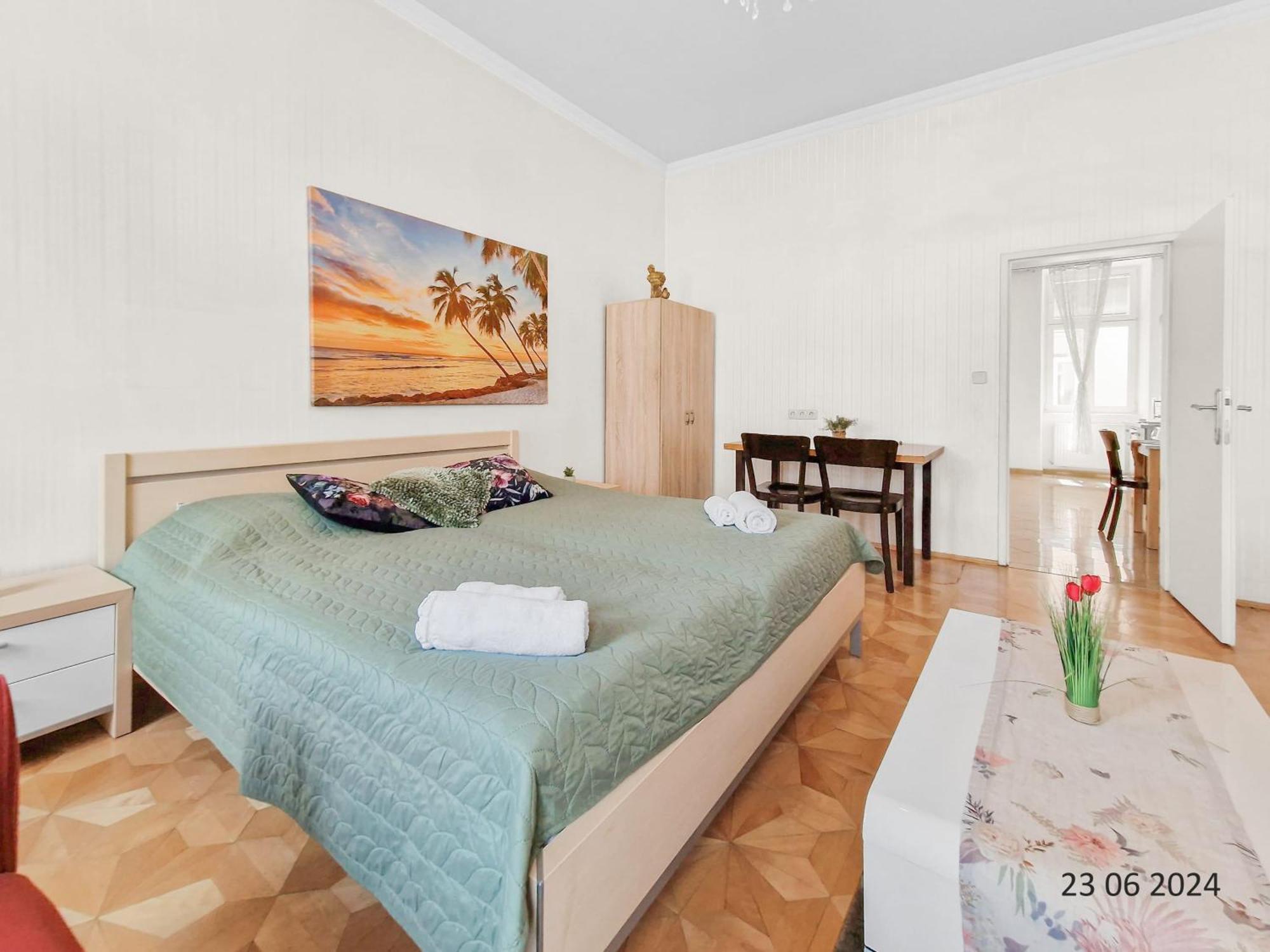 Four-Bedroom, Four King-Size Comfort Viena Exterior foto
